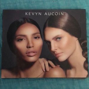 Kevyn Aucoin The Contour Book